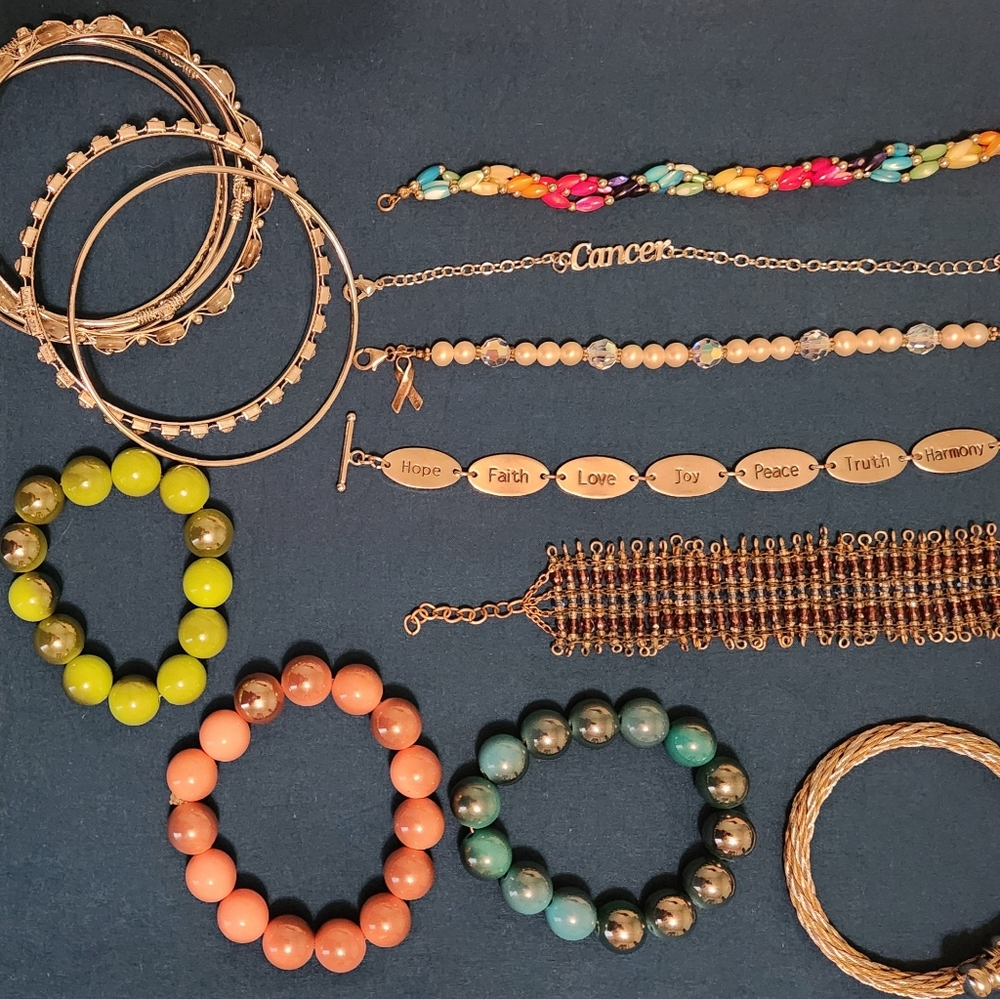 Bracelet Lot, 10